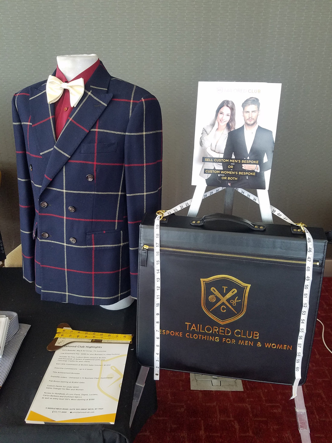 Custom Men's Bespoke Suits